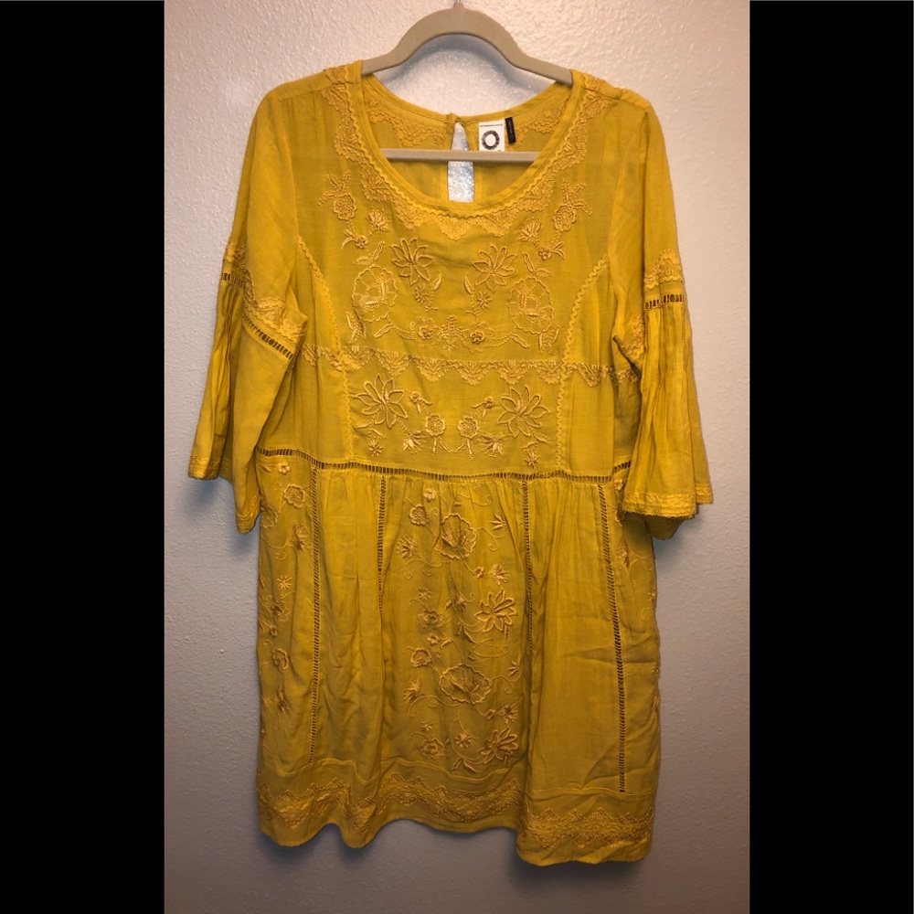 NWOT Anthropologie Akemi+Kin Babydoll Dress Large